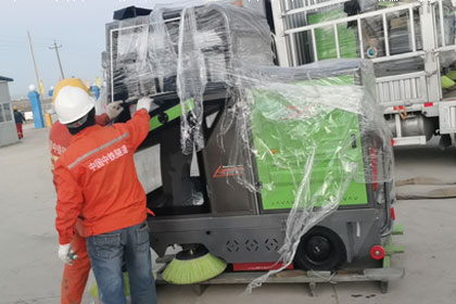 中国中铁隧道局引进莱特LT-S18型扫地车 携手共筑隧道建设